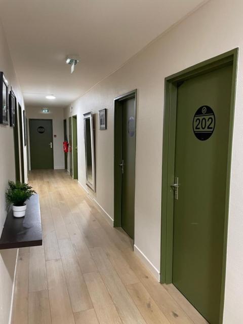 Cit'Hotel Le Chene Vert Les Sables-dʼOlonne Esterno foto