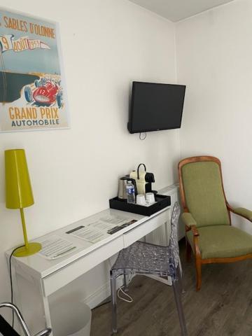 Cit'Hotel Le Chene Vert Les Sables-dʼOlonne Esterno foto