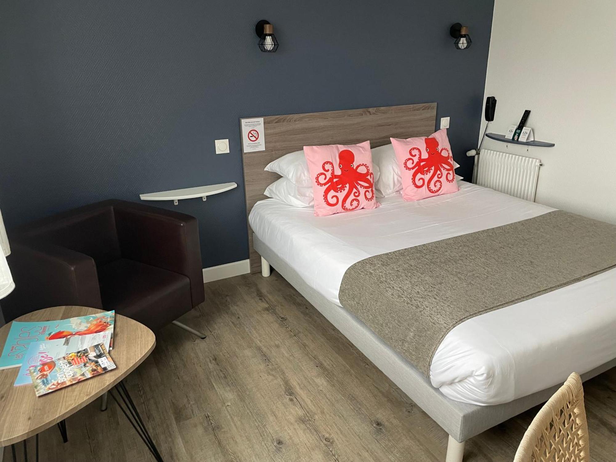 Cit'Hotel Le Chene Vert Les Sables-dʼOlonne Esterno foto